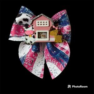 Pink and Blue Bandanna Pink Farmhouse Hair Bow Cow and Horse with a Shaker Barn